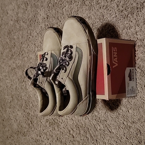NWT Camo Sidewall Vans Sz 2Y - Picture 3 of 7